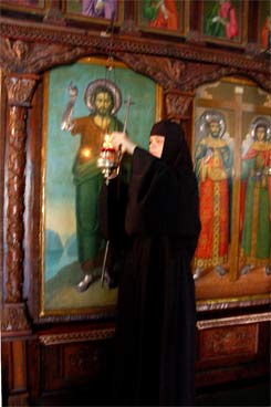 monahinja.kandilo4.jpg monahinja.kandilo4.jpg